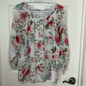 Blouse, large, floral design